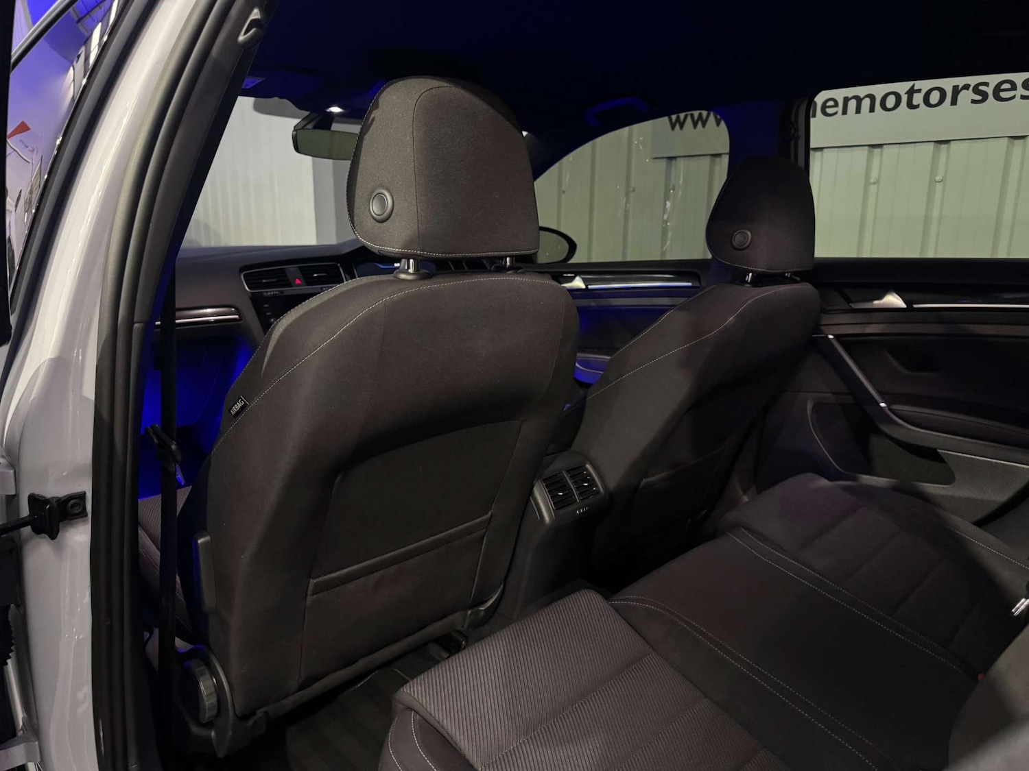 Used Volkswagen Golf 2017 for sale - 77453642: Photo 39