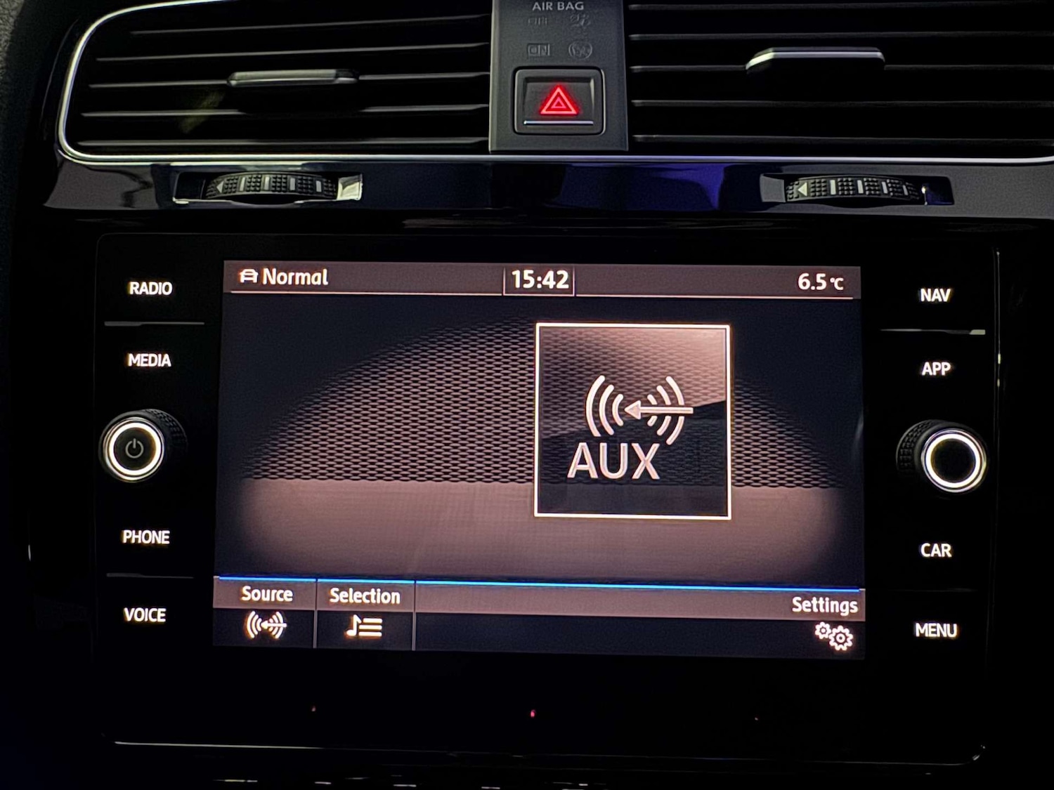 Used Volkswagen Golf 2017 for sale - 77453642: Photo 56