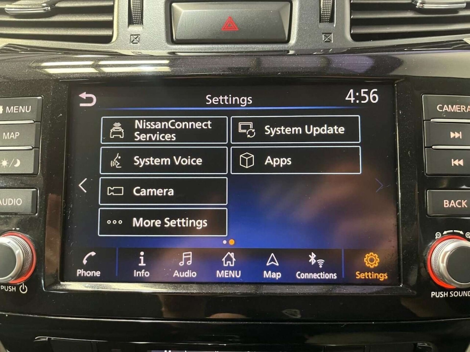 Used Nissan Navara 2020 for sale - 76600599: Photo 35