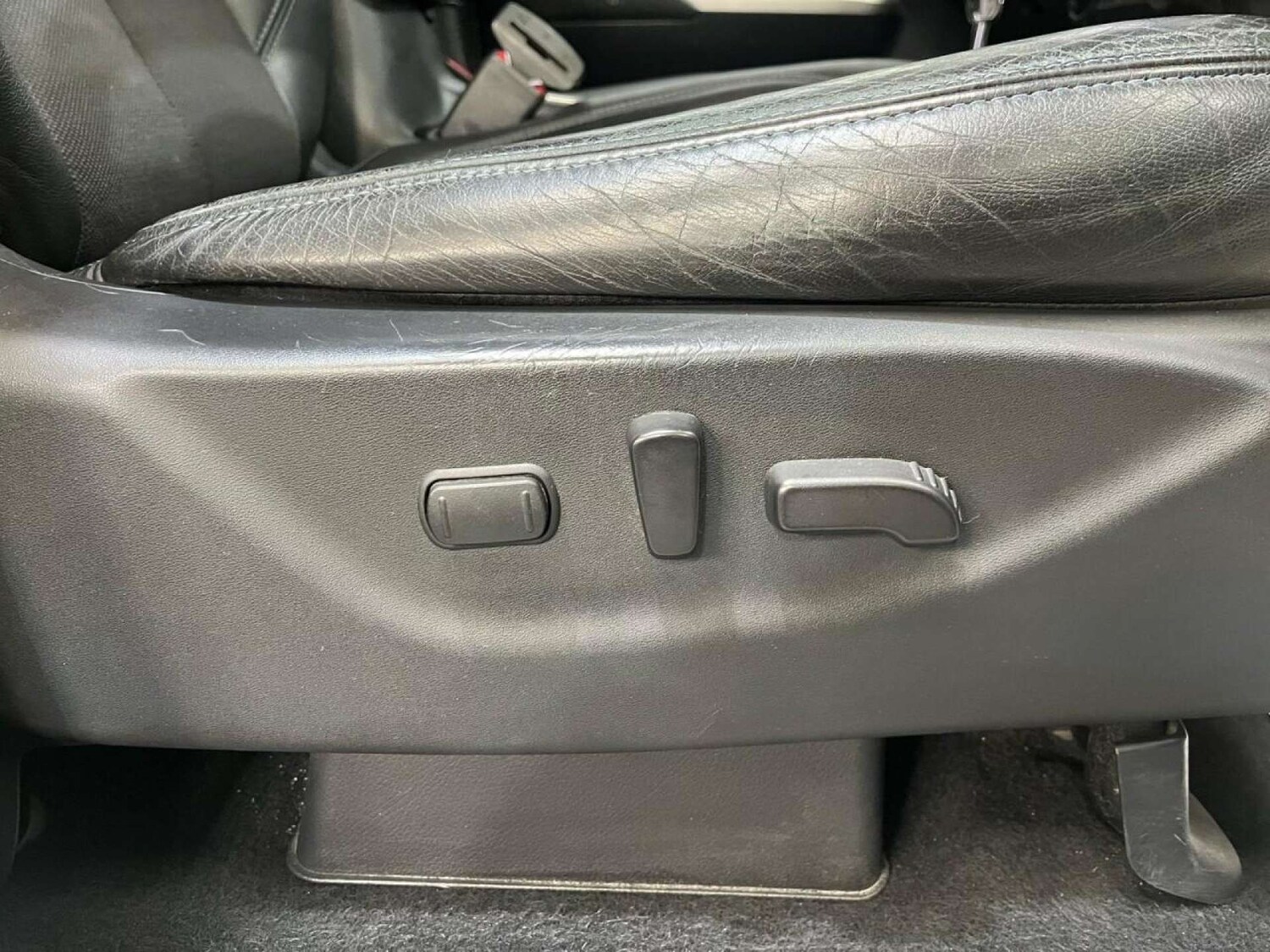 Used Nissan Navara 2020 for sale - 76600599: Photo 57