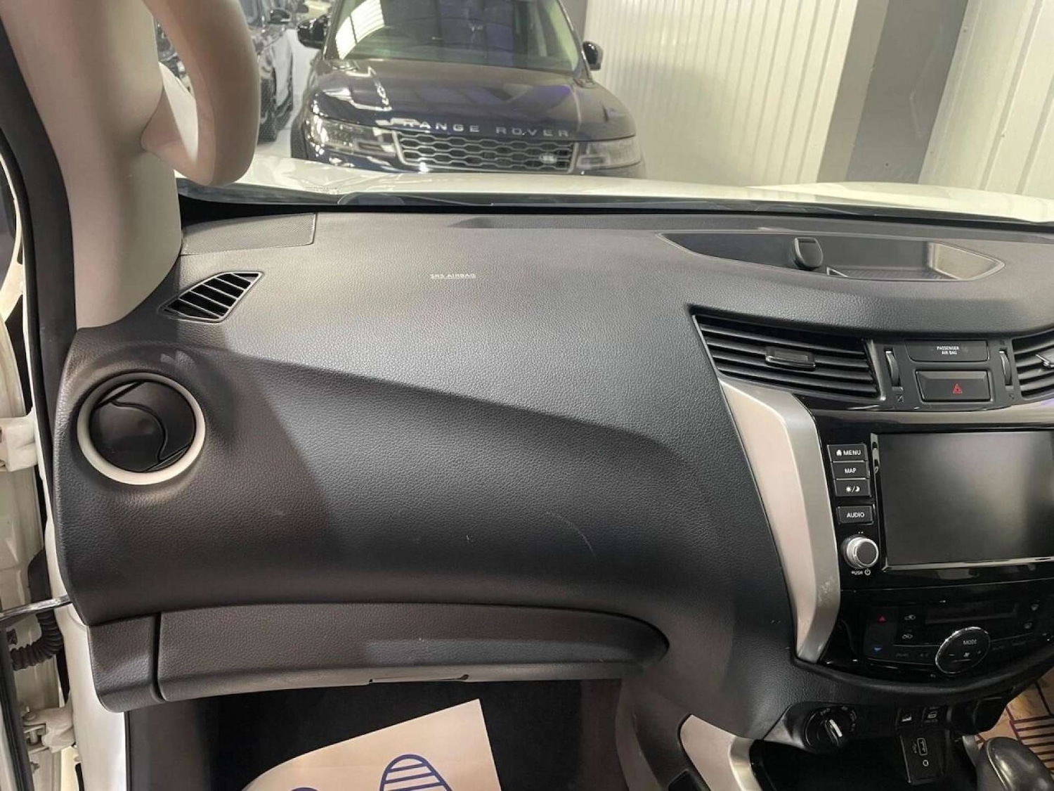 Used Nissan Navara 2020 for sale - 76600599: Photo 64