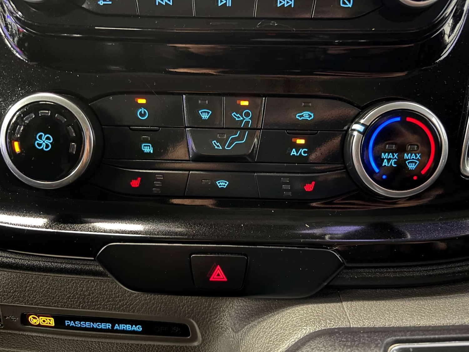 Used Ford Transit Custom 2019 for sale - 75811129: Photo 10