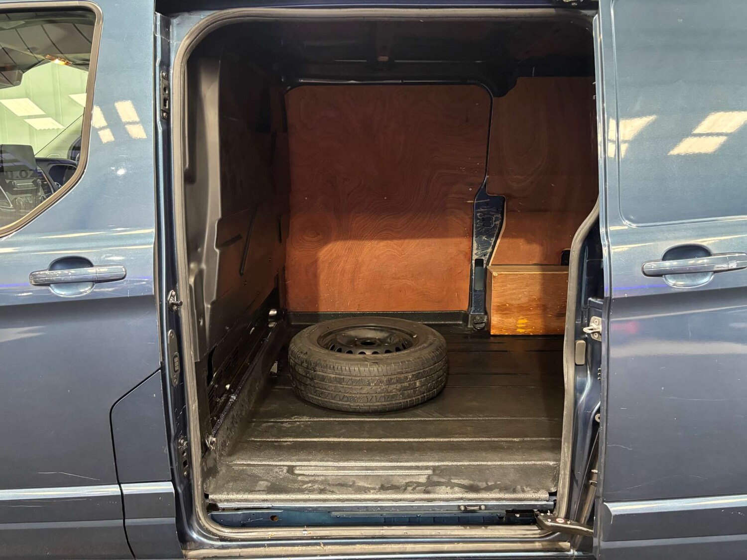 Used Ford Transit Custom 2019 for sale - 75811129: Photo 40