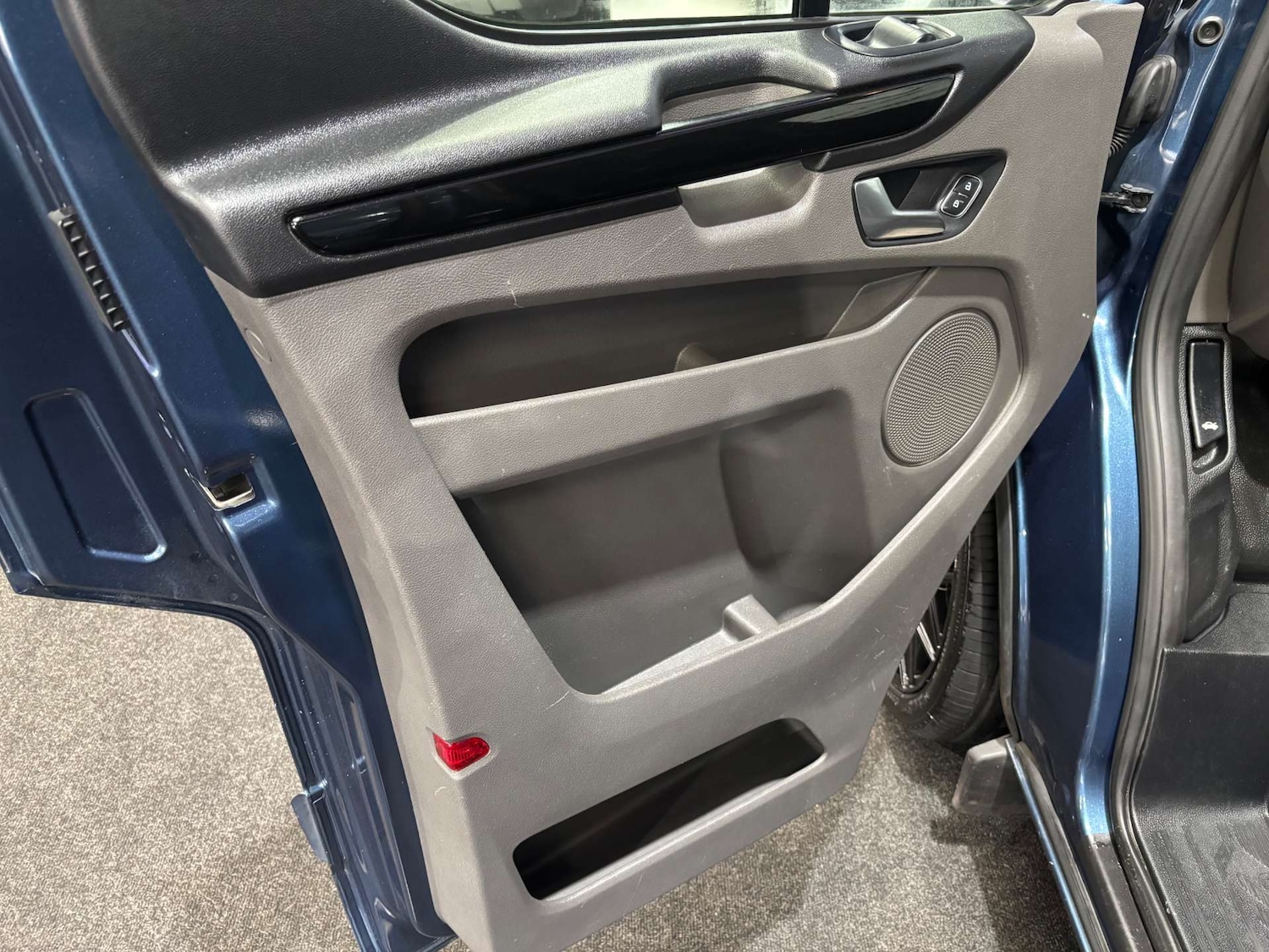 Used Ford Transit Custom 2019 for sale - 75811129: Photo 54