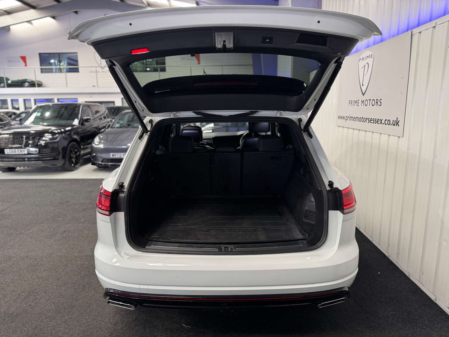 Used Volkswagen Touareg 2018 for sale - 77594823: Photo 17