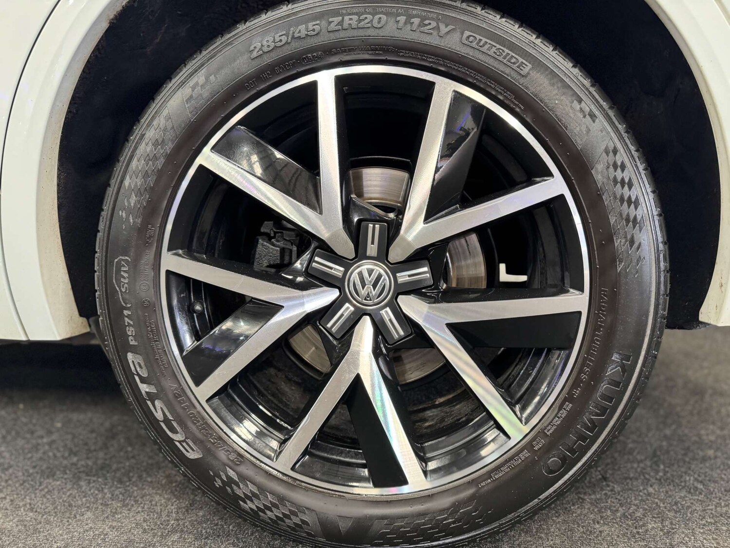 Used Volkswagen Touareg 2018 for sale - 77594823: Photo 29