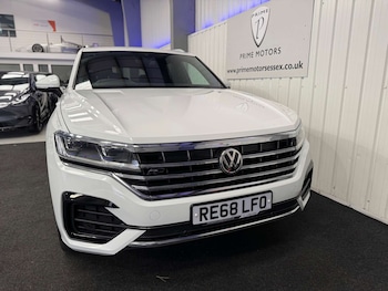 Used Volkswagen Touareg 2018 for sale - 77594823: Photo