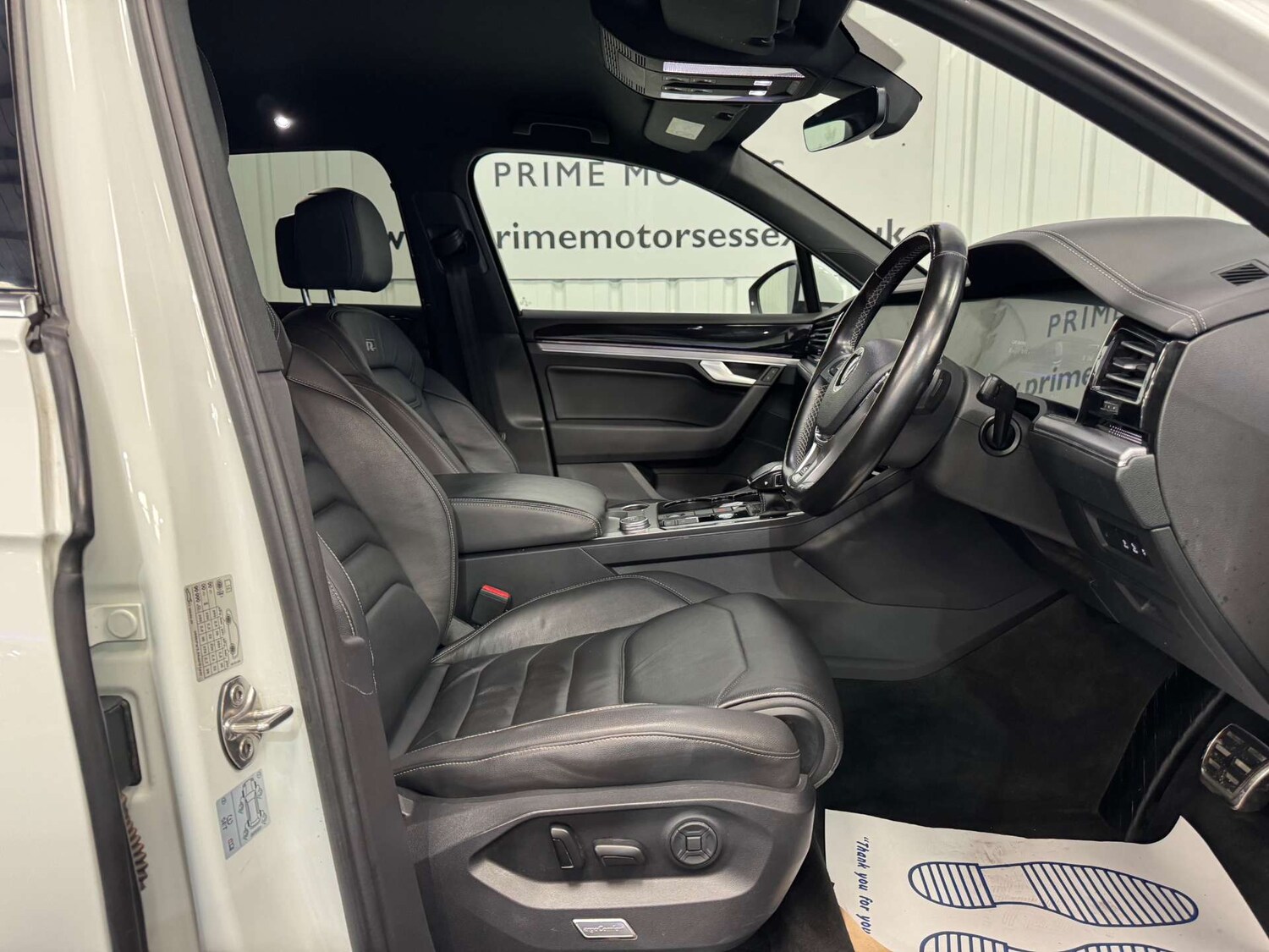 Used Volkswagen Touareg 2018 for sale - 77594823: Photo 50