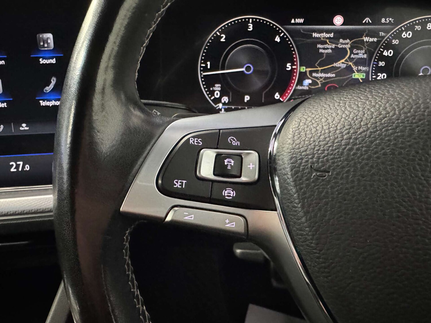 Used Volkswagen Touareg 2018 for sale - 77594823: Photo 75