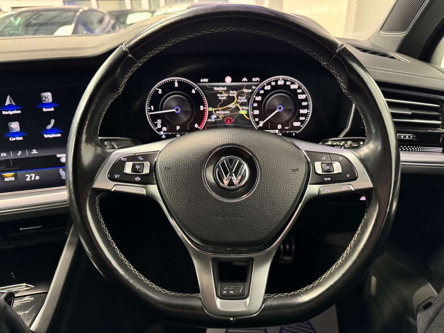 Used Volkswagen Touareg 2018 for sale - 77594823: Photo 77