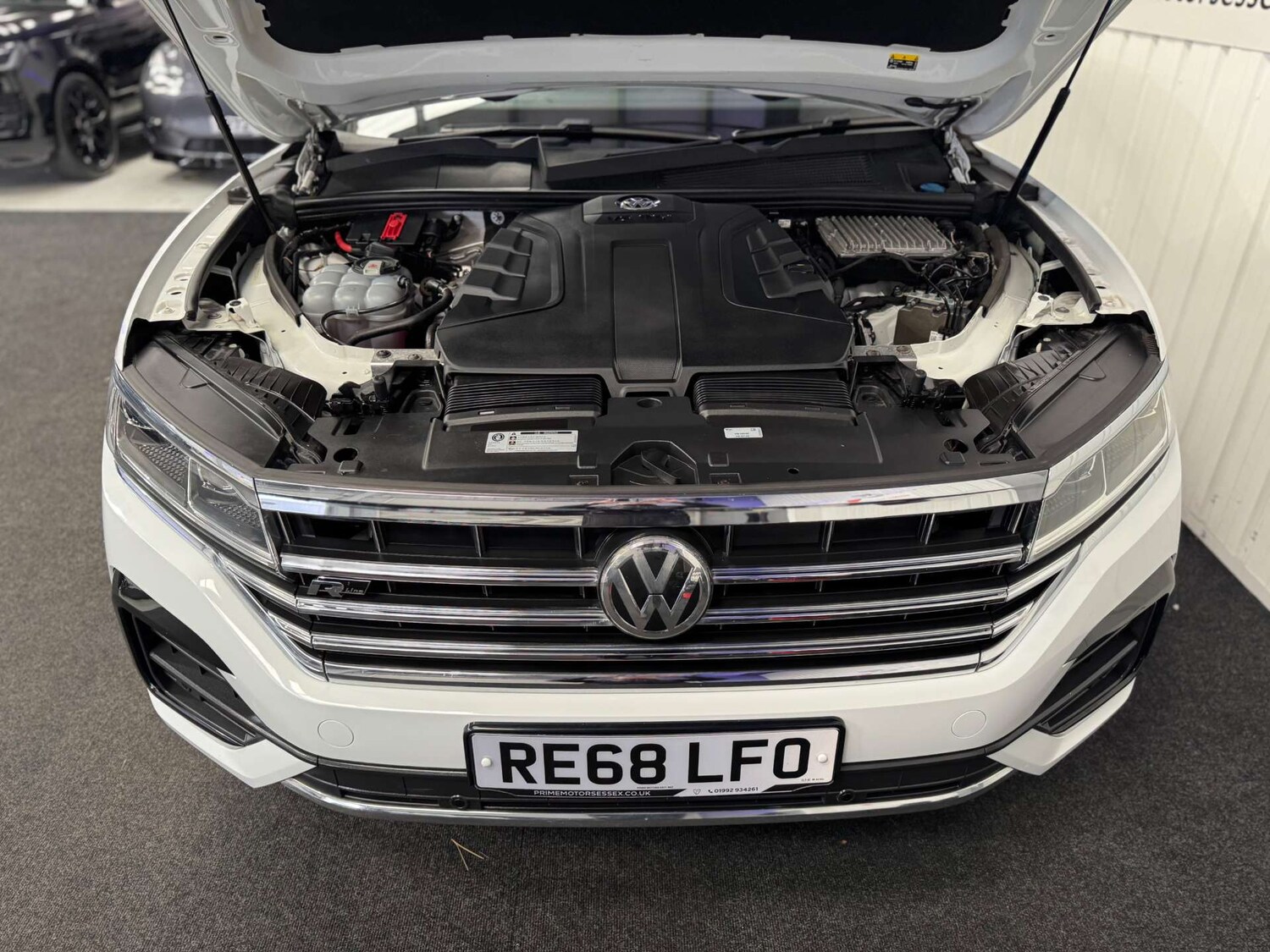 Used Volkswagen Touareg 2018 for sale - 77594823: Photo 82