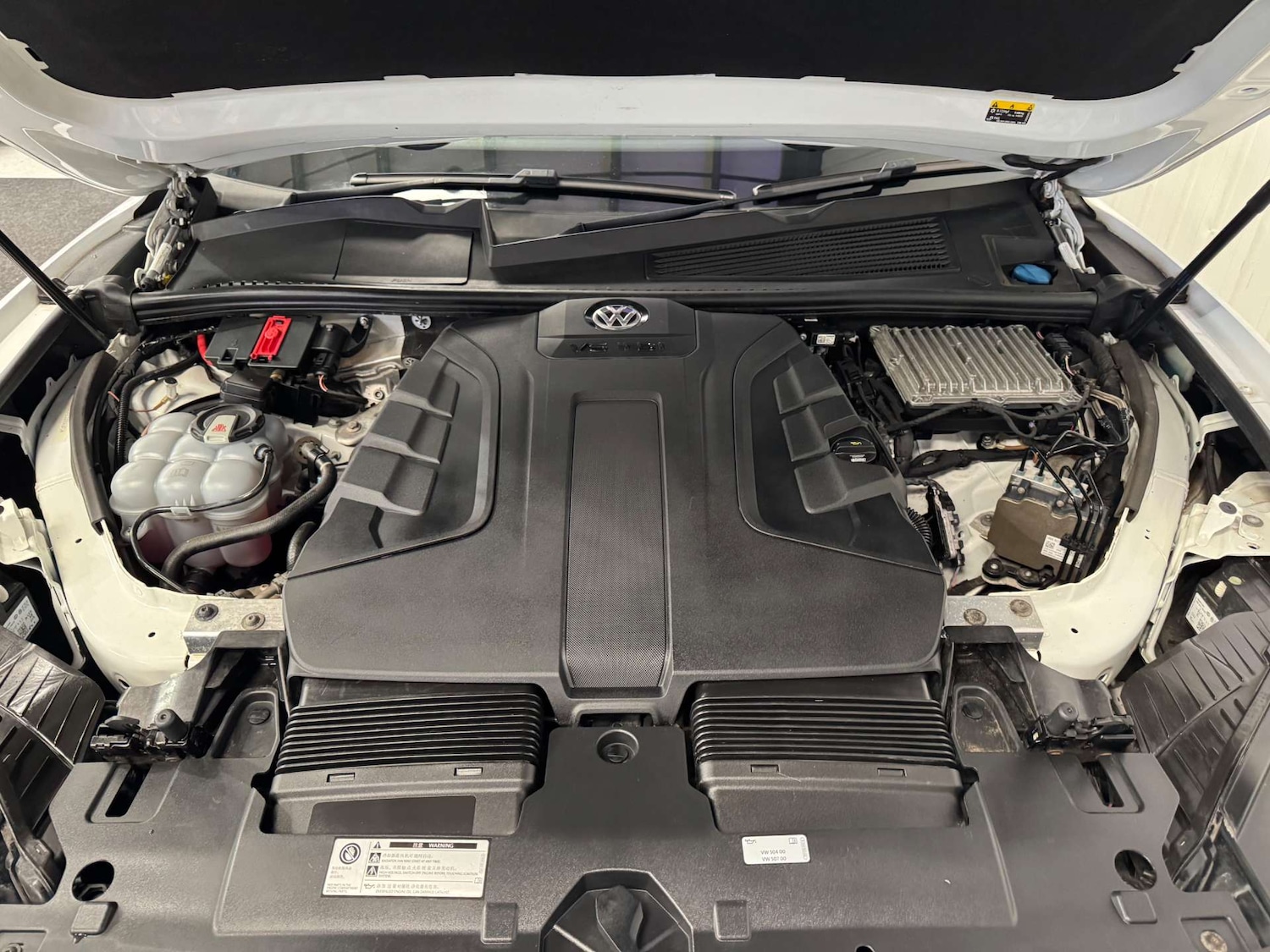 Used Volkswagen Touareg 2018 for sale - 77594823: Photo 83