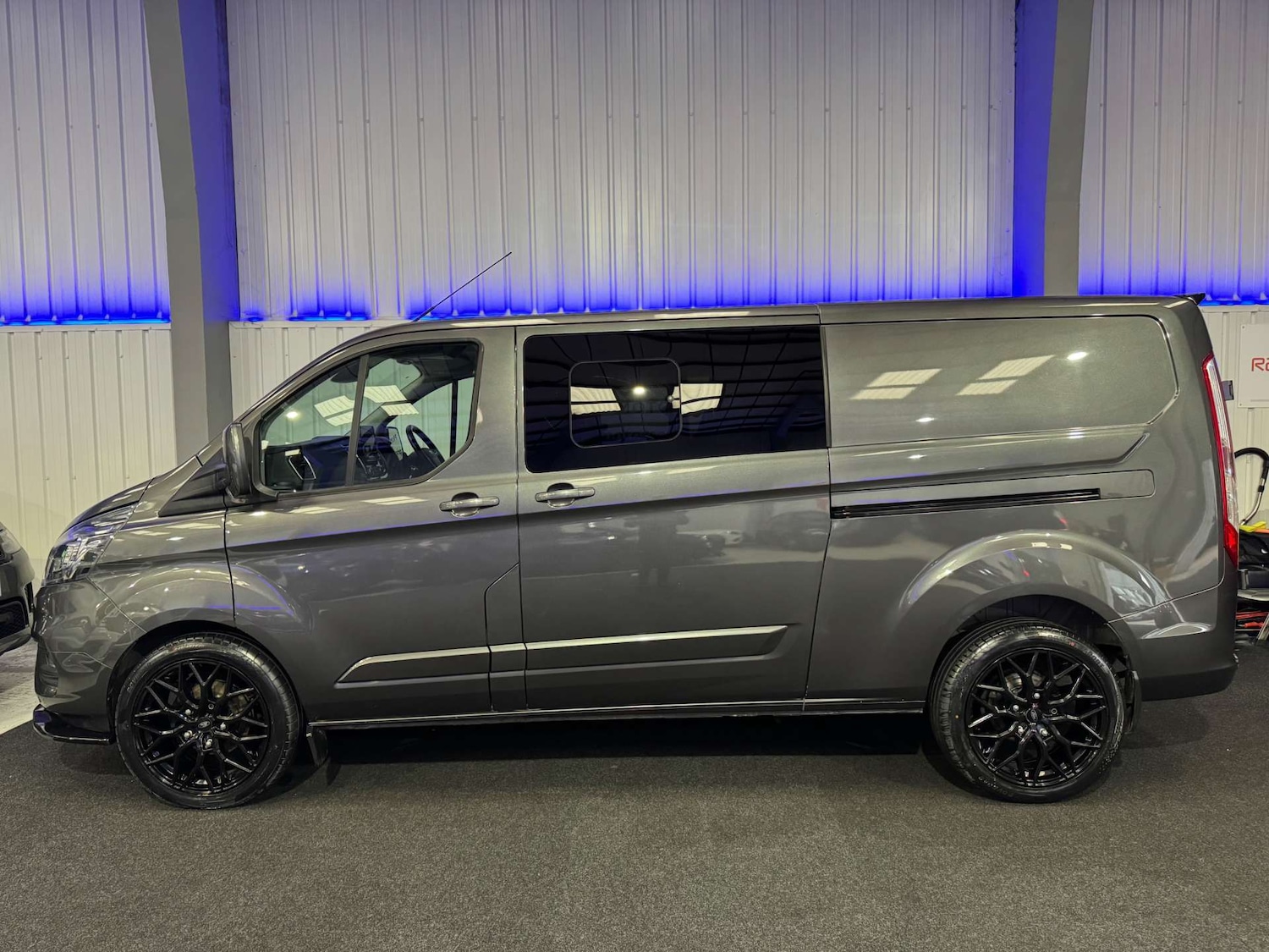 Used Ford Transit Custom 2022 for sale - 77328555: Photo 11