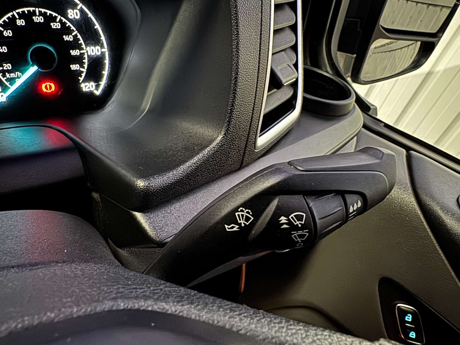 Used Ford Transit Custom 2022 for sale - 77328555: Photo 65