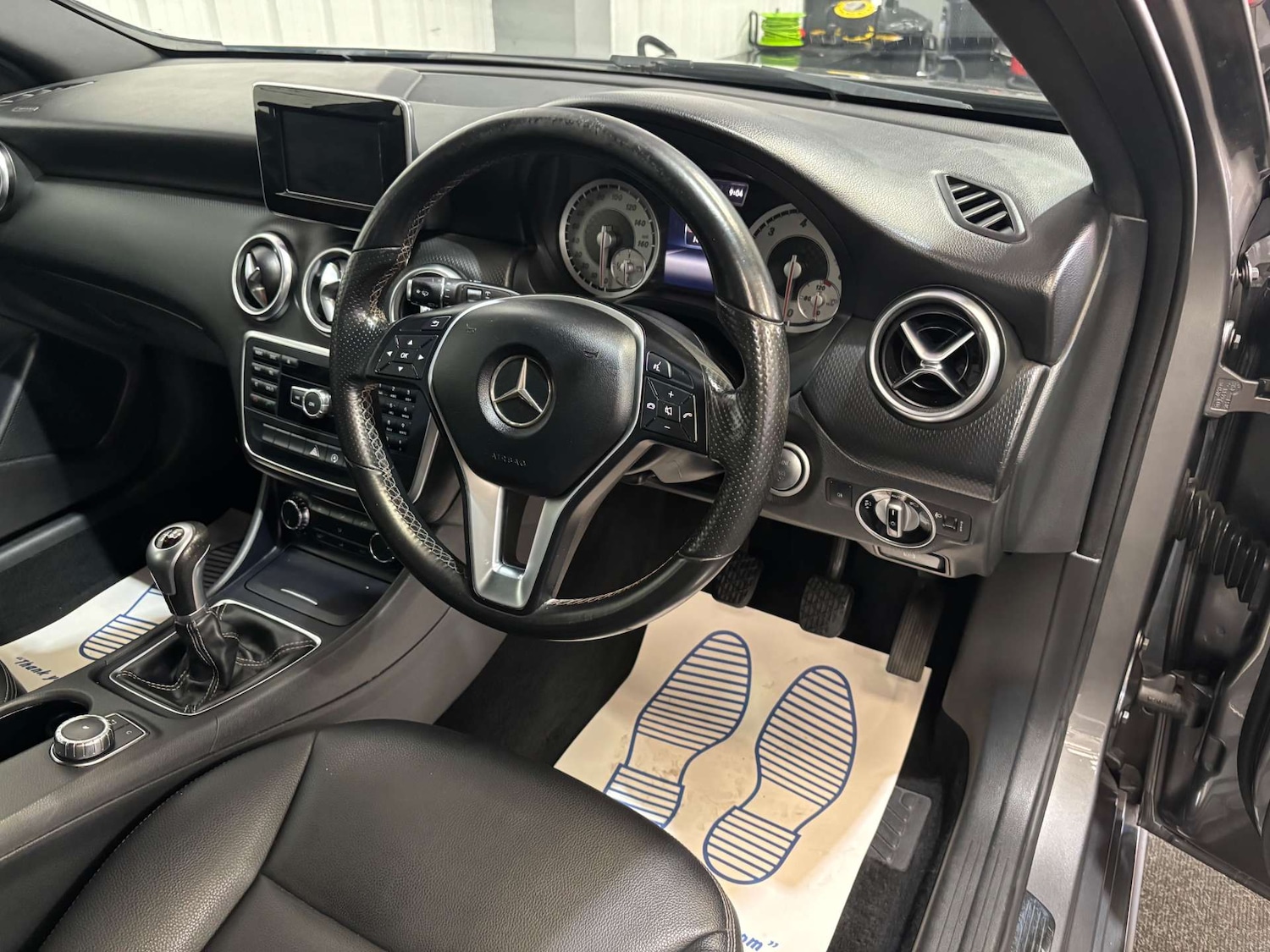 Used Mercedes-Benz A-Class 2015 for sale - 75982487: Photo 24