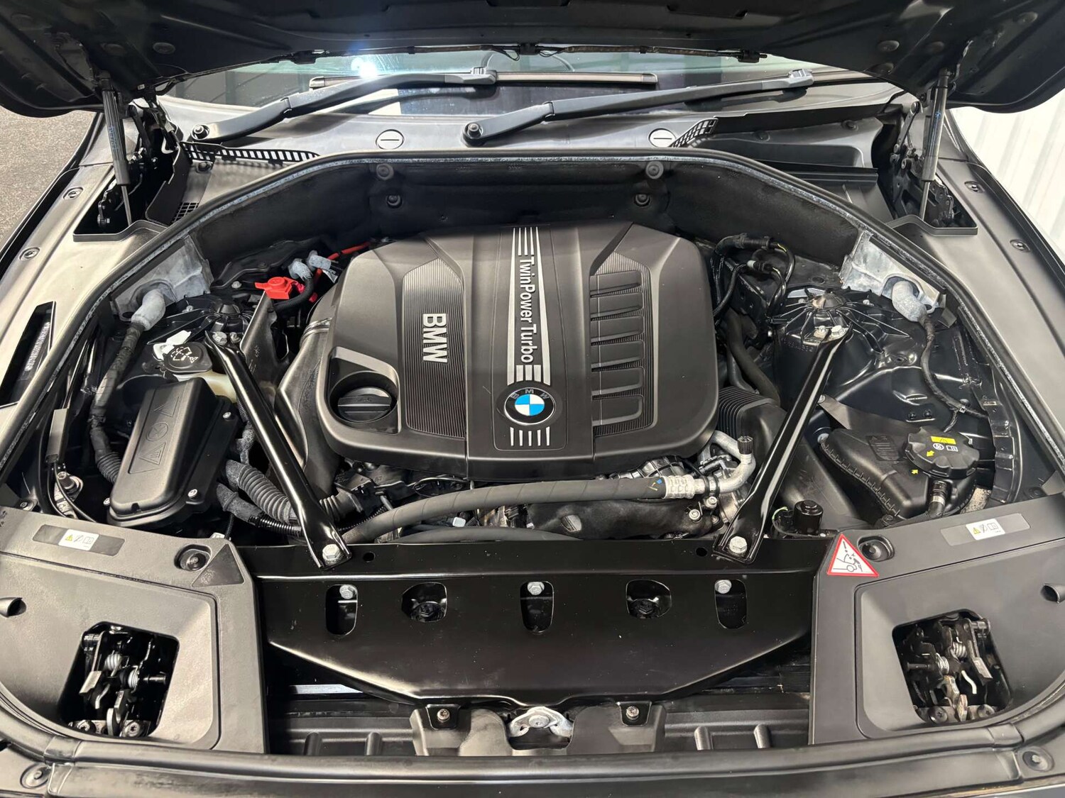 Used BMW 5 Series 2015 for sale - 76601106: Photo 27