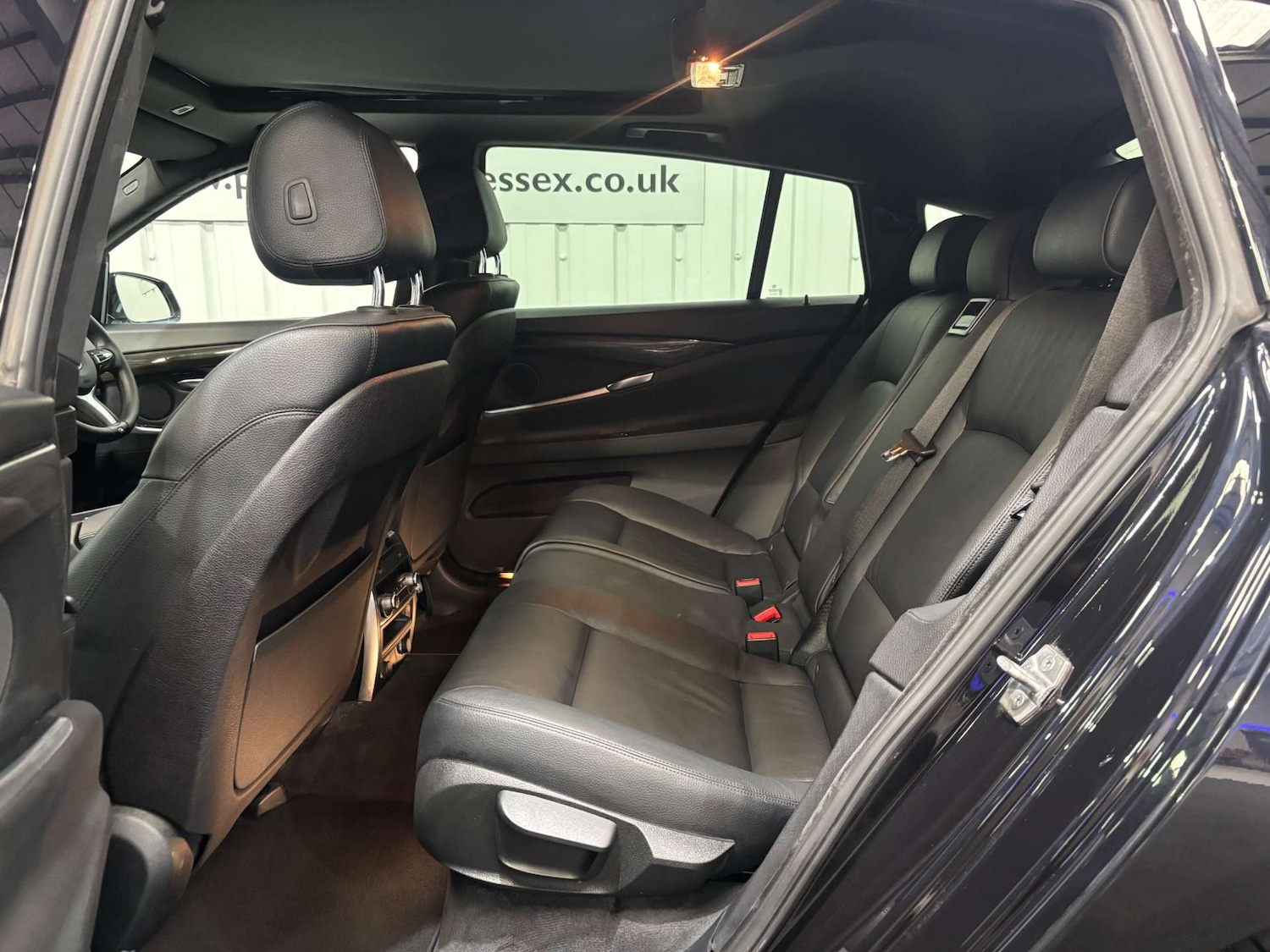 Used BMW 5 Series 2015 for sale - 76601106: Photo 44