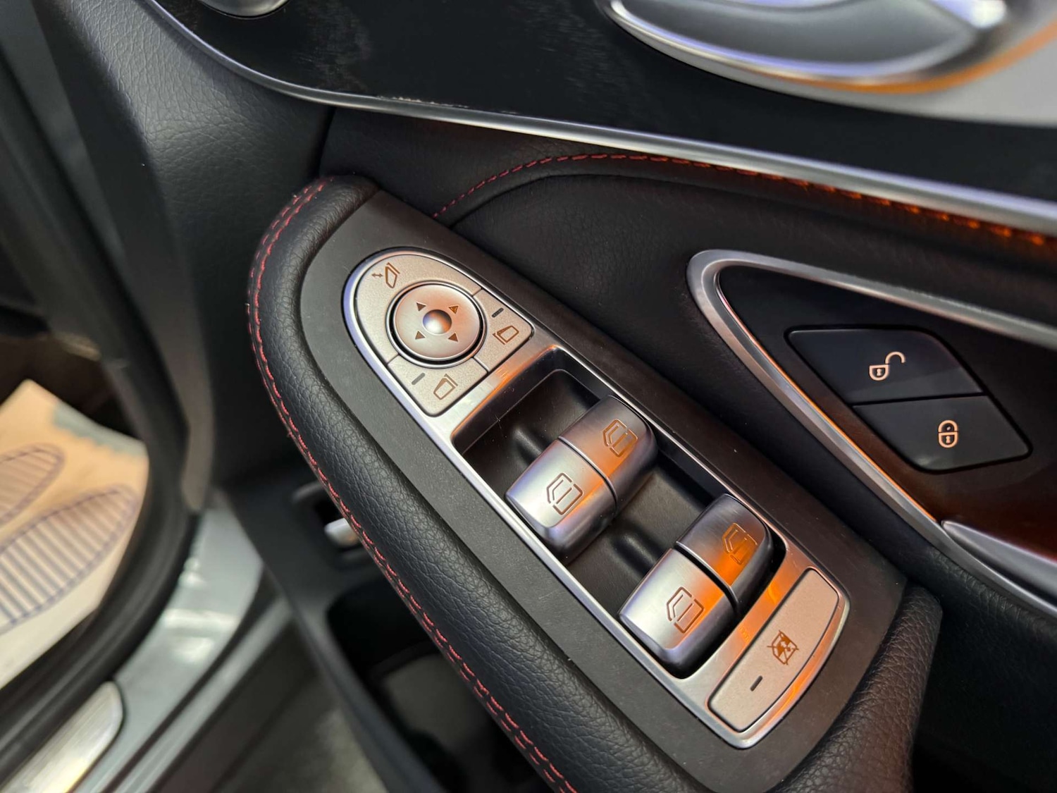 Used Mercedes-Benz GLC 2016 for sale - 77934027: Photo 52