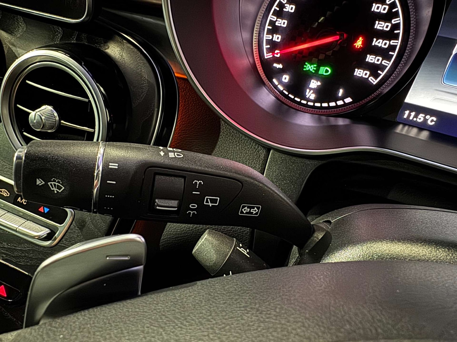 Used Mercedes-Benz GLC 2016 for sale - 77934027: Photo 71