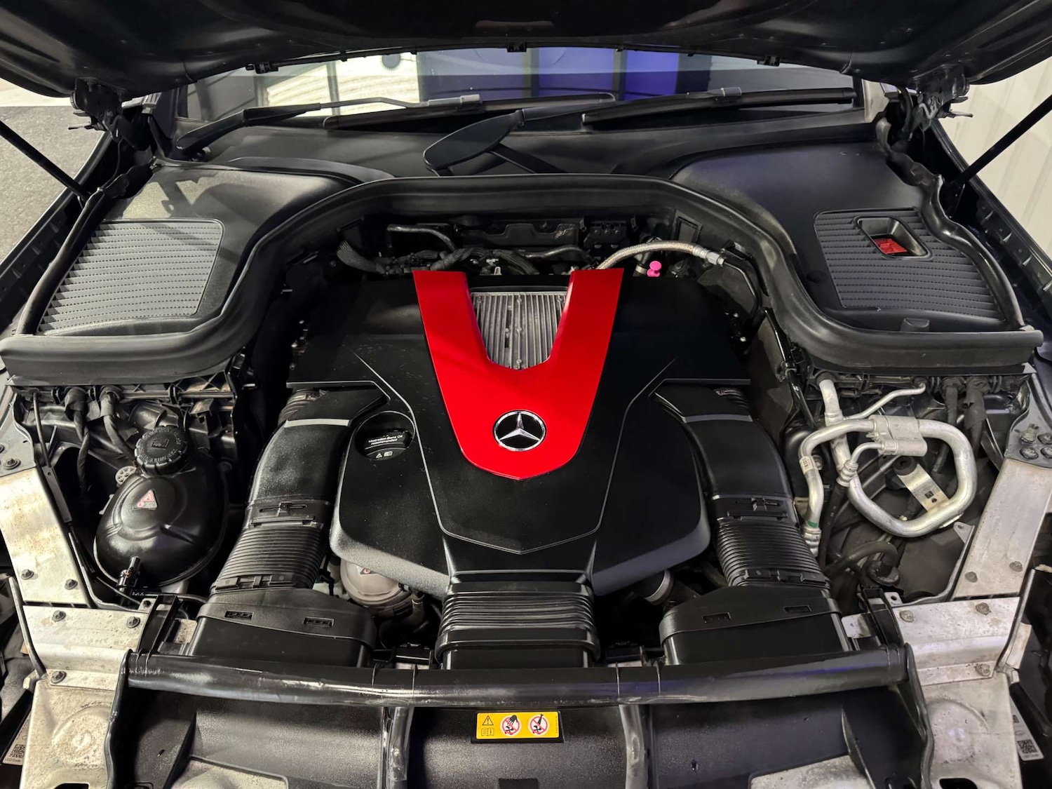 Used Mercedes-Benz GLC 2016 for sale - 77934027: Photo 76