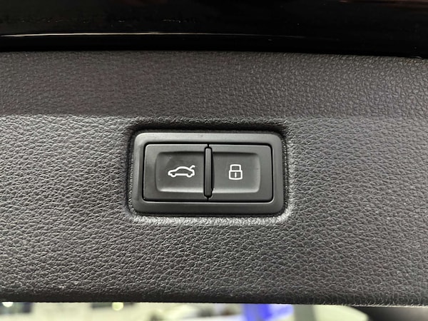 Used Audi Q7 2018 for sale - 76235446: Photo 19