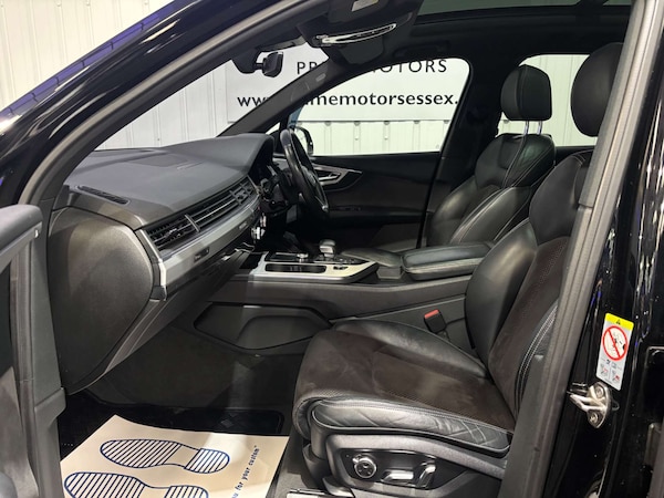 Used Audi Q7 2018 for sale - 76235446: Photo 33