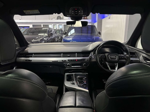 Used Audi Q7 2018 for sale - 76235446: Photo 35