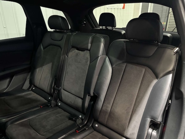 Used Audi Q7 2018 for sale - 76235446: Photo 39