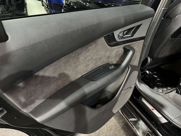 Used Audi Q7 2018 for sale - 76235446: Photo 41