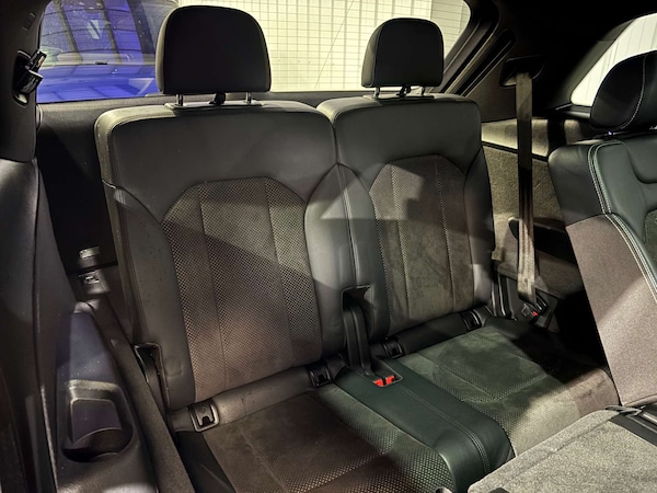 Used Audi Q7 2018 for sale - 76235446: Photo 42