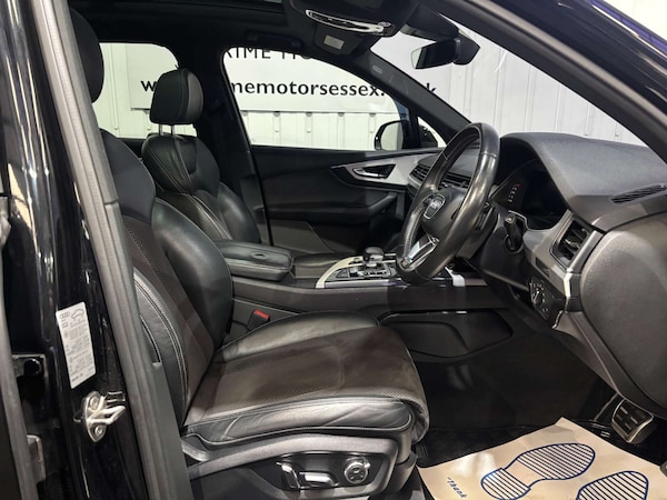 Used Audi Q7 2018 for sale - 76235446: Photo 47