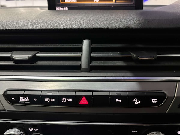 Used Audi Q7 2018 for sale - 76235446: Photo 61