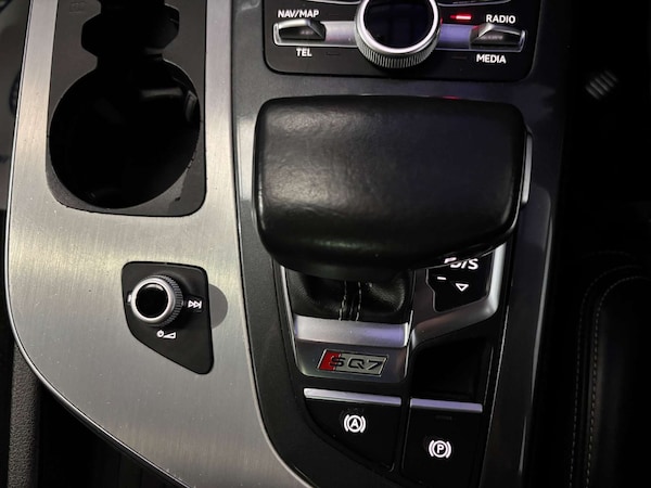 Used Audi Q7 2018 for sale - 76235446: Photo 64
