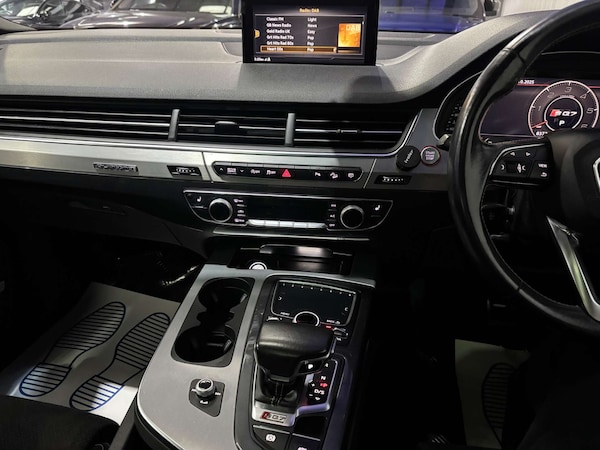 Used Audi Q7 2018 for sale - 76235446: Photo 66
