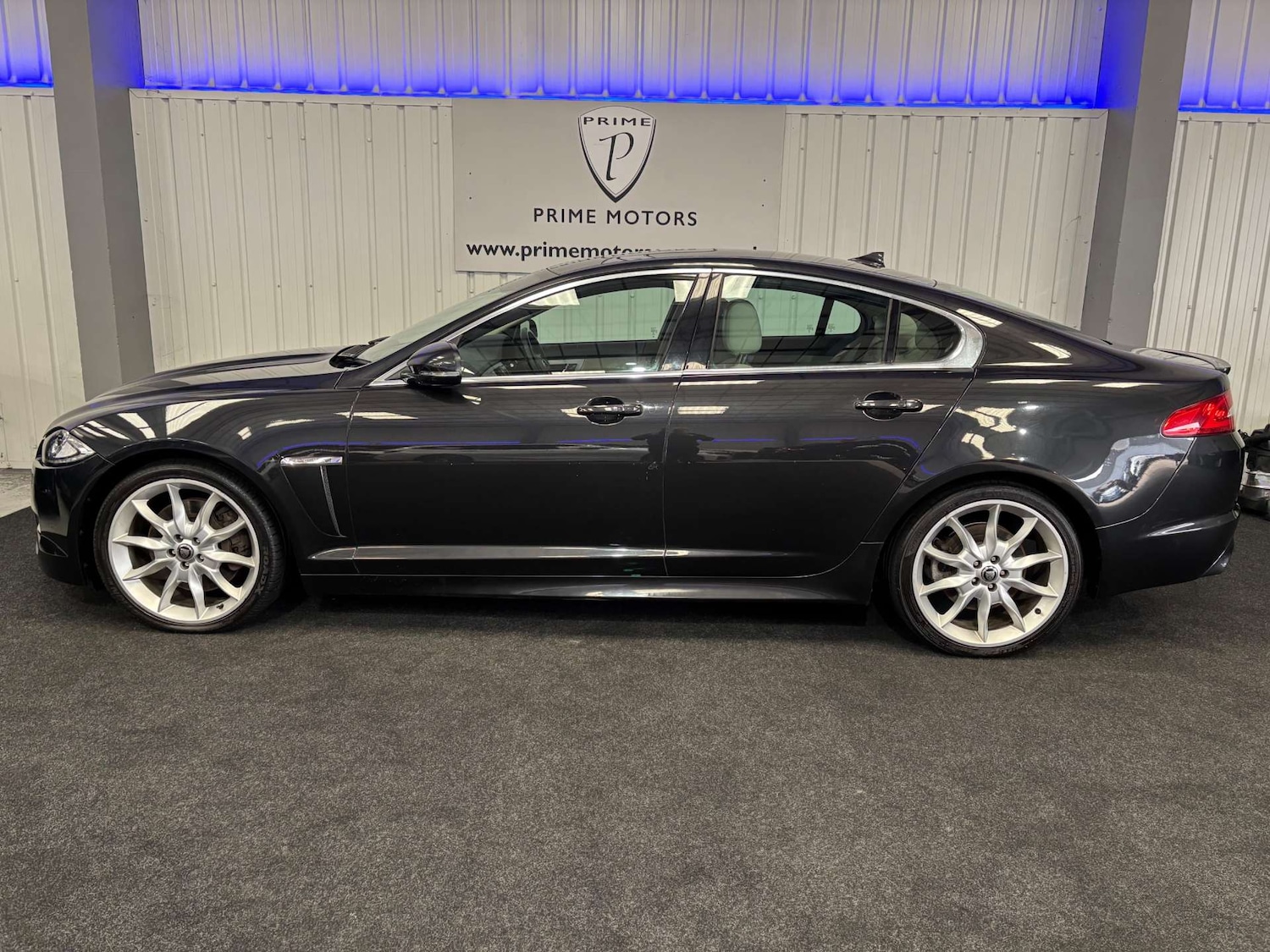 Used Jaguar XF 2012 for sale - 77482429: Photo 10