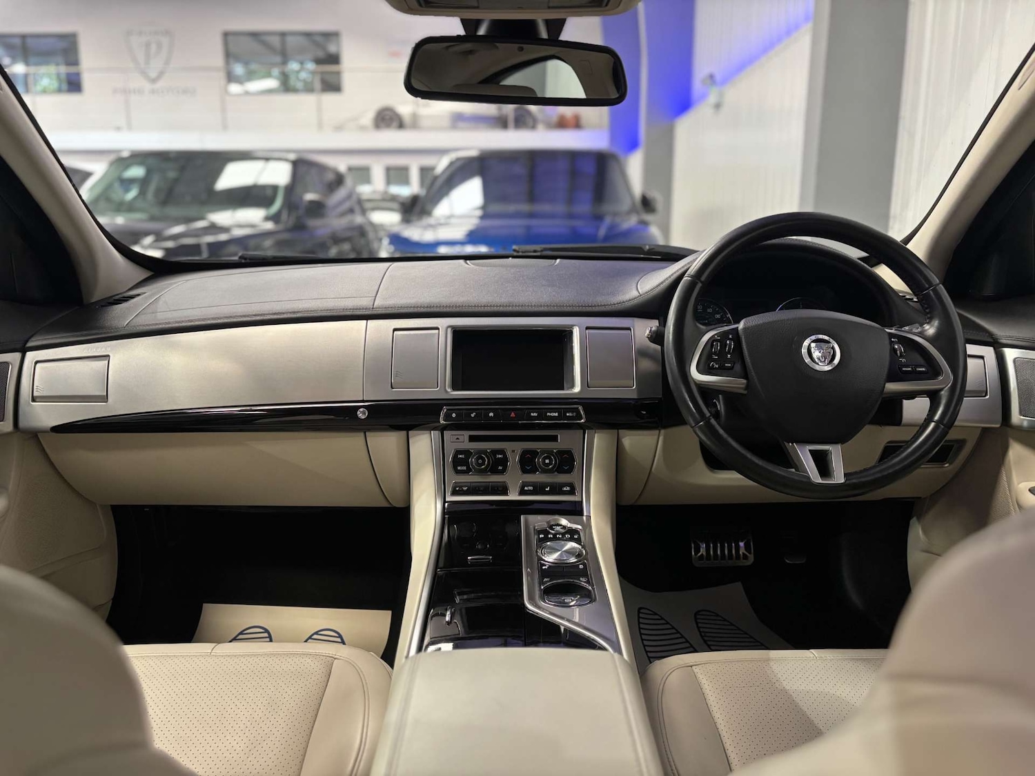 Used Jaguar XF 2012 for sale - 77482429: Photo 31