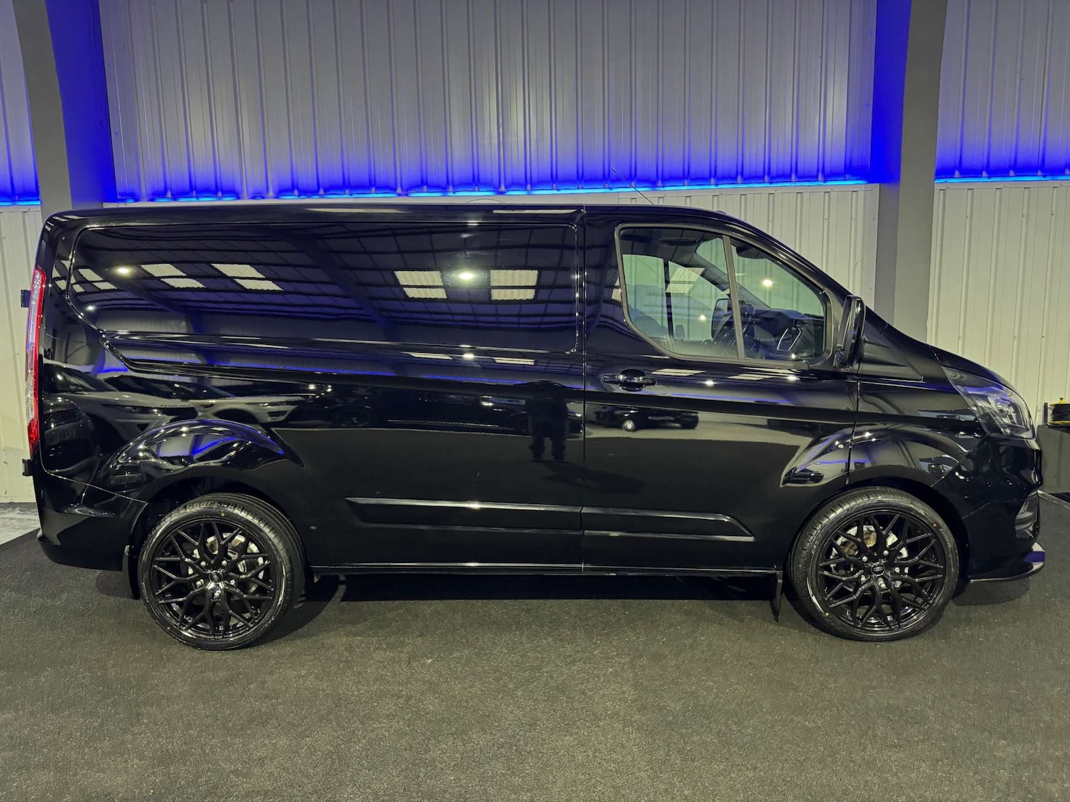 Used Ford Transit Custom 2018 for sale - 76850569: Photo 22