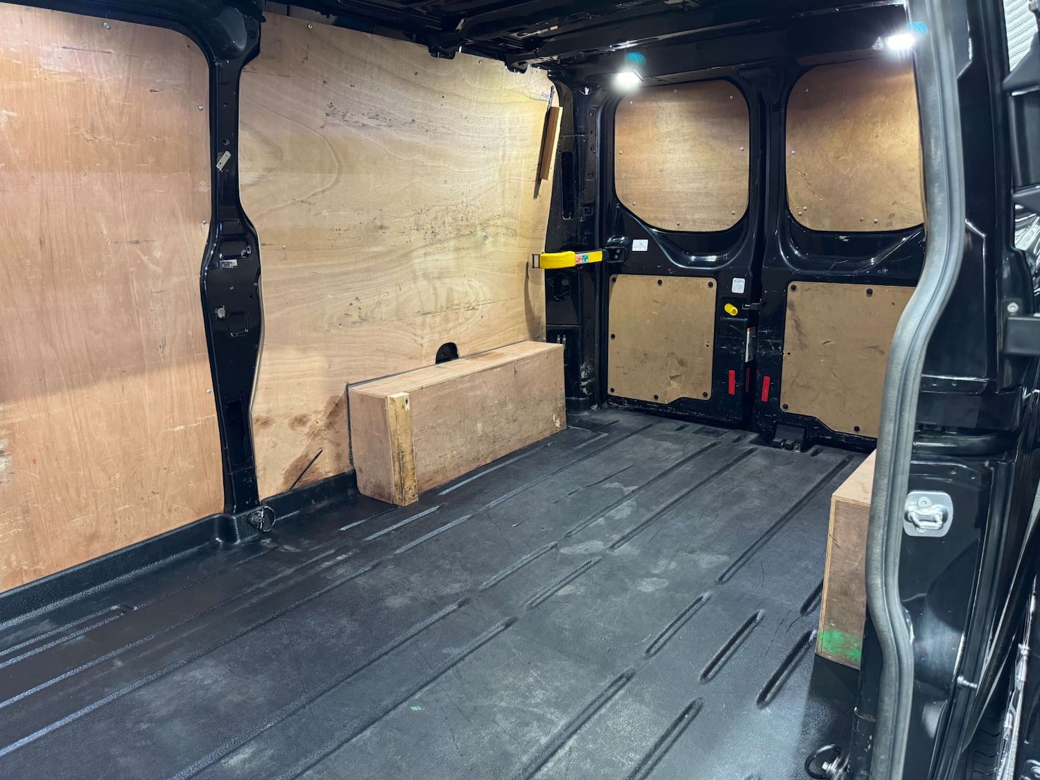 Used Ford Transit Custom 2019 for sale - 76600608: Photo 26