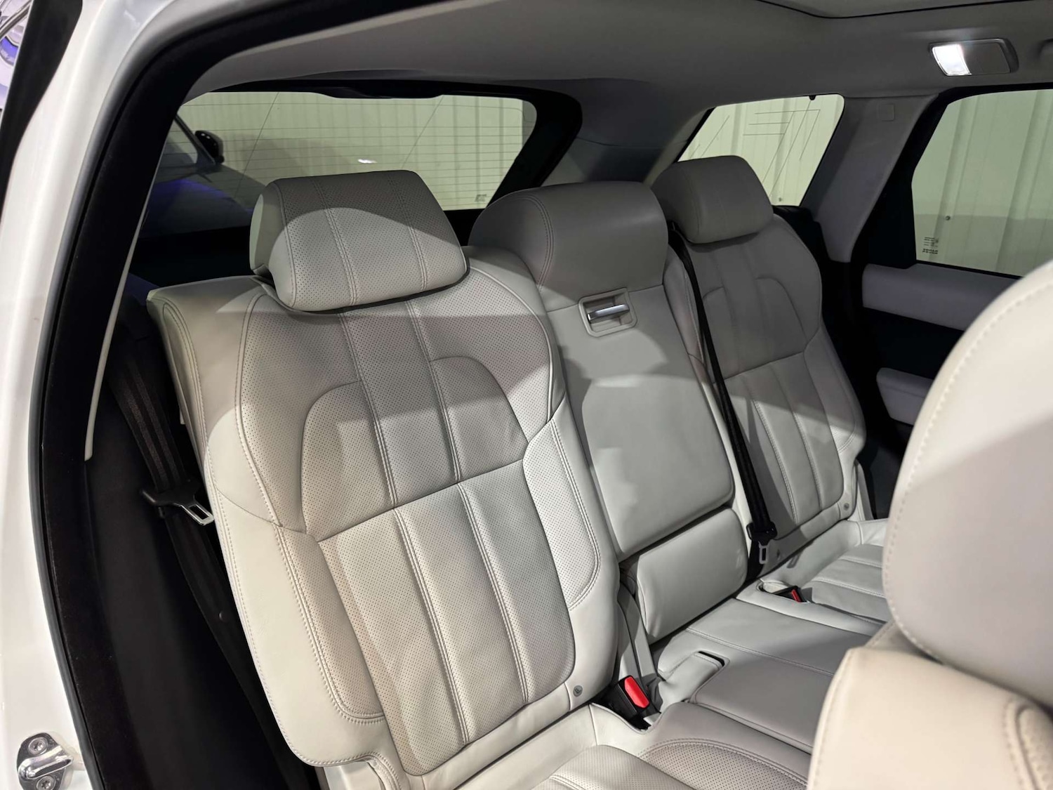 Used Land Rover Range Rover Sport 2014 for sale - 76469500: Photo 46