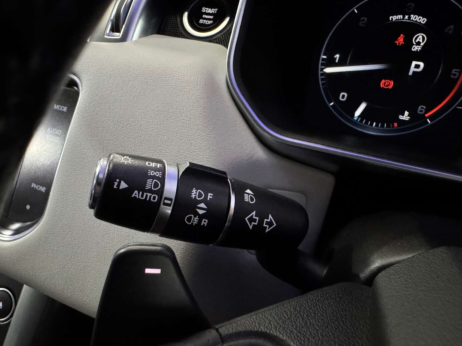 Used Land Rover Range Rover Sport 2014 for sale - 76469500: Photo 72