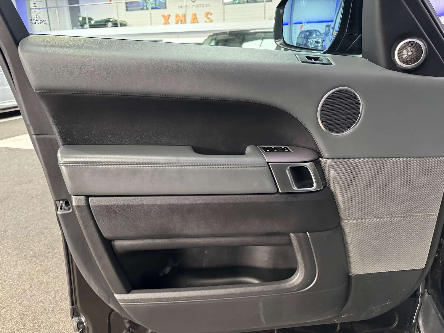 Used Land Rover Range Rover Sport 2015 for sale - 77030763: Photo 38