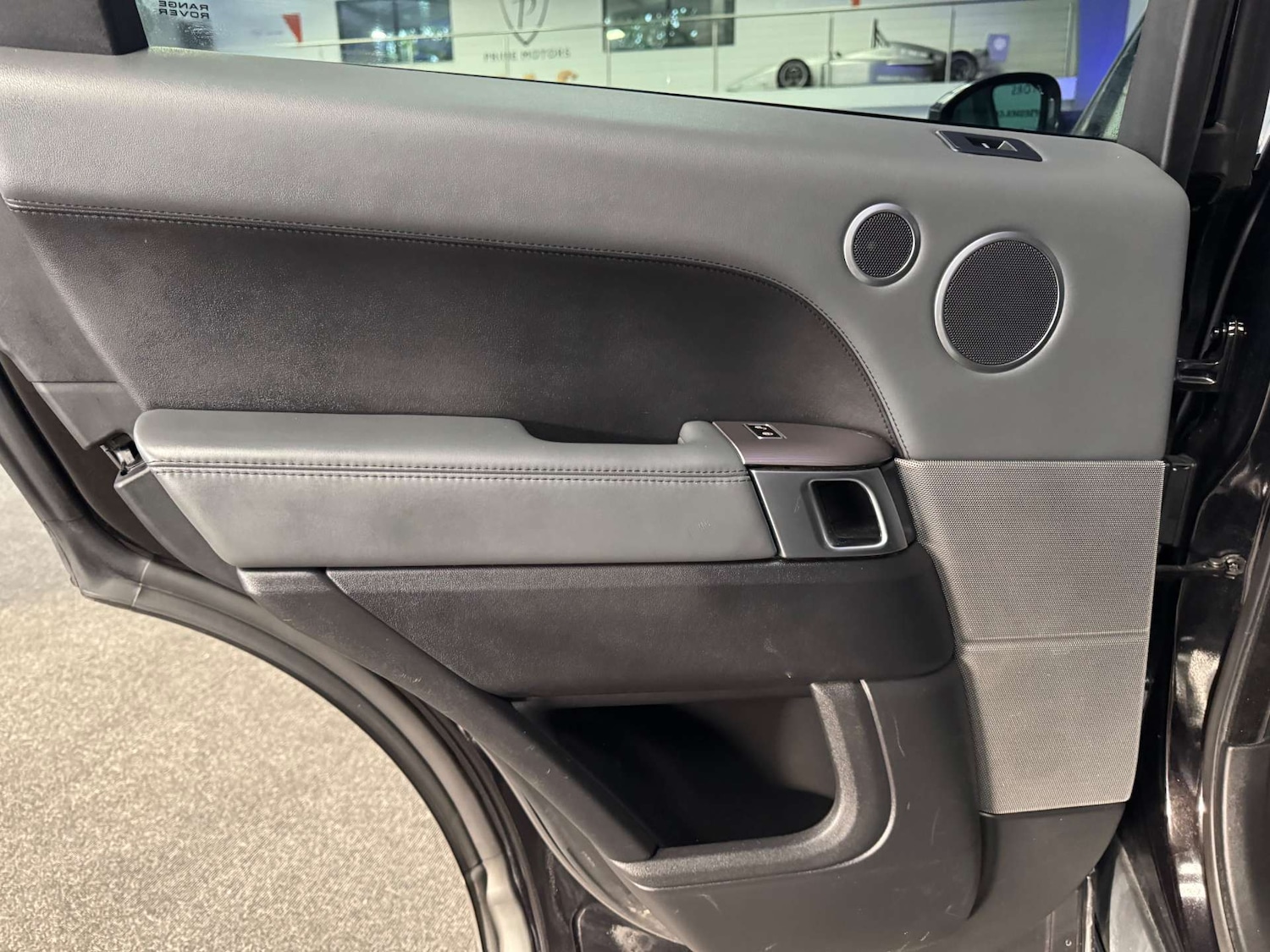 Used Land Rover Range Rover Sport 2015 for sale - 77030763: Photo 45