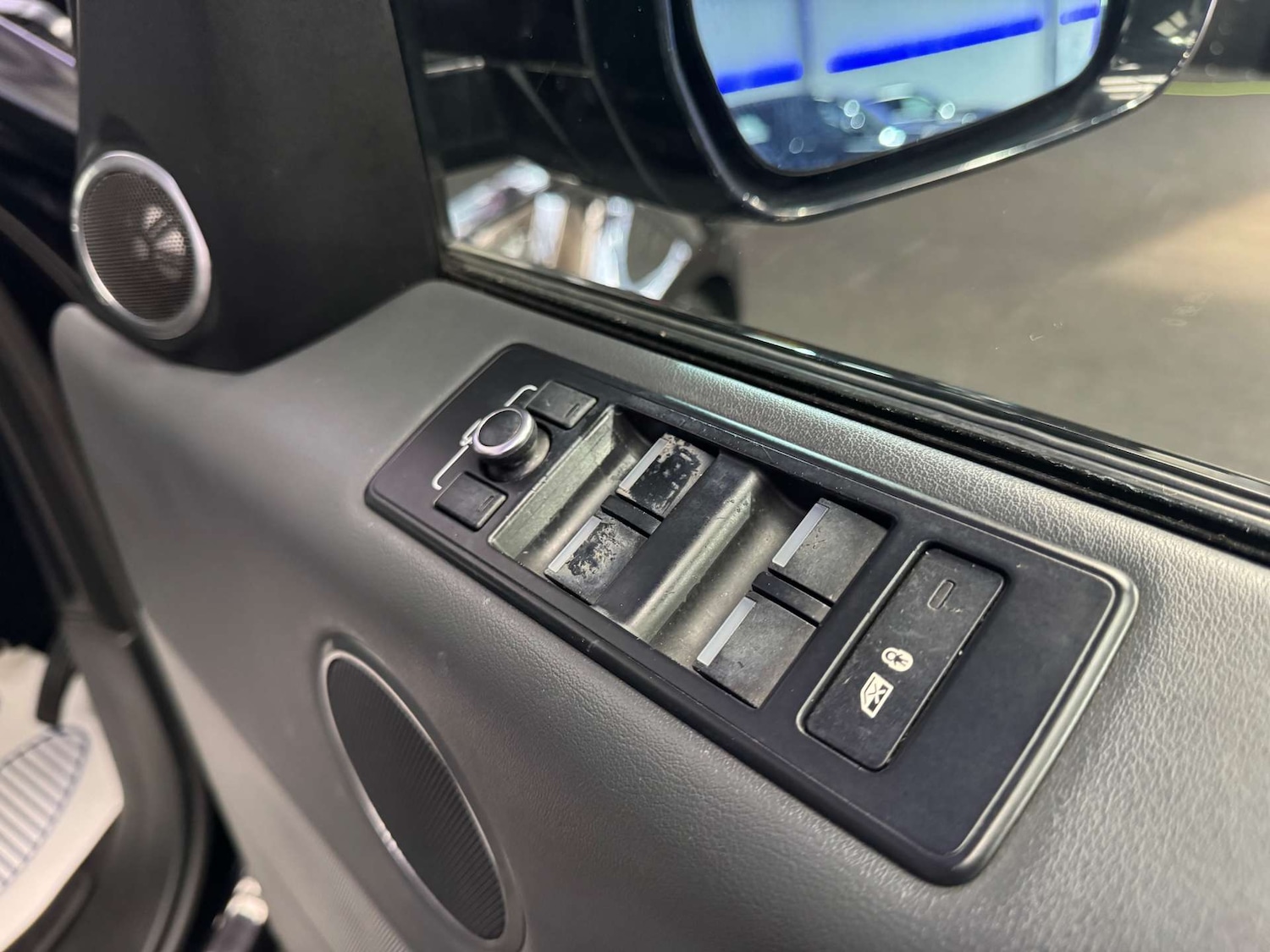 Used Land Rover Range Rover Sport 2015 for sale - 77030763: Photo 55