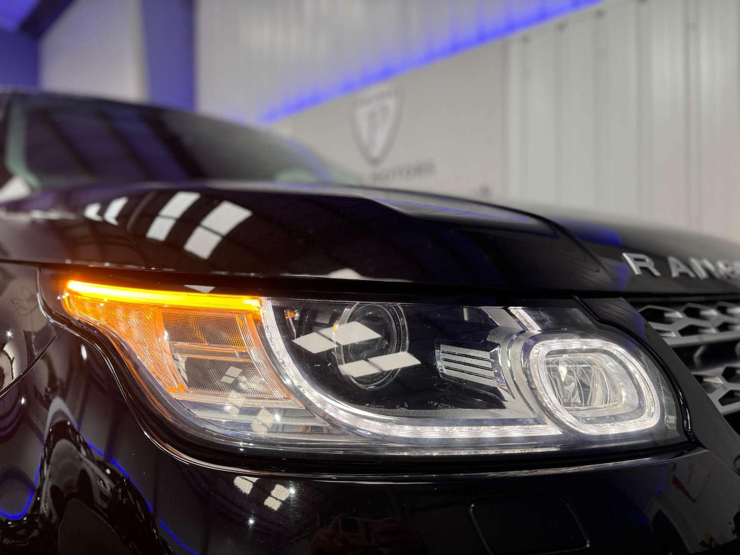 Used Land Rover Range Rover Sport 2015 for sale - 77030763: Photo 9