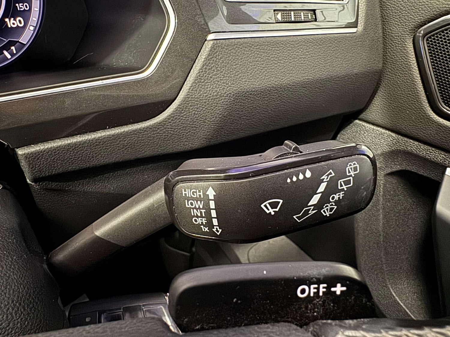 Used Volkswagen Tiguan 2017 for sale - 77030756: Photo 74