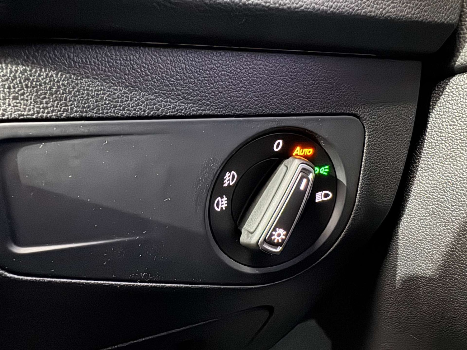 Used Volkswagen Tiguan 2017 for sale - 77030756: Photo 75