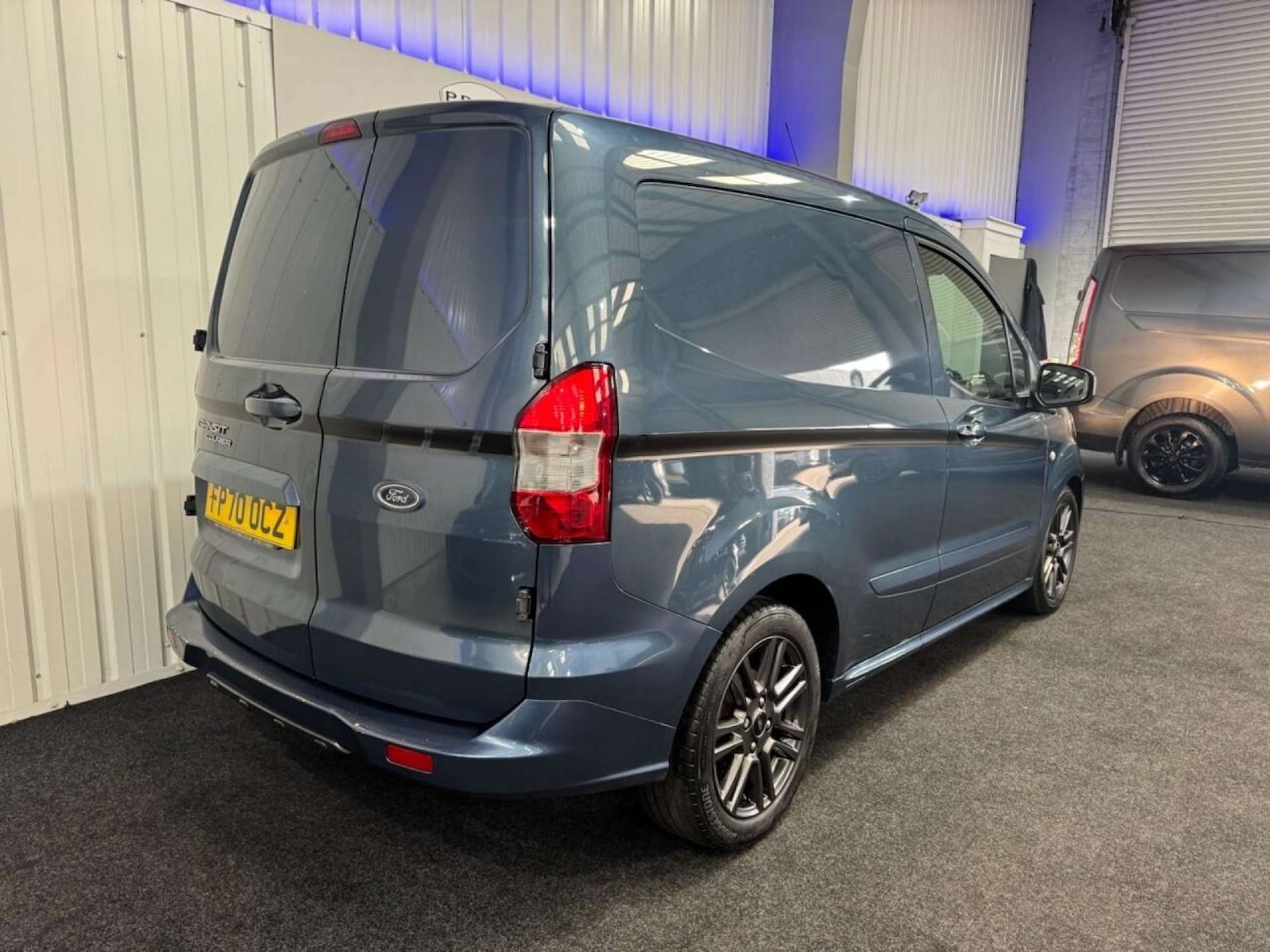 Used Ford Transit Courier 2020 for sale - 76600700: Photo 13