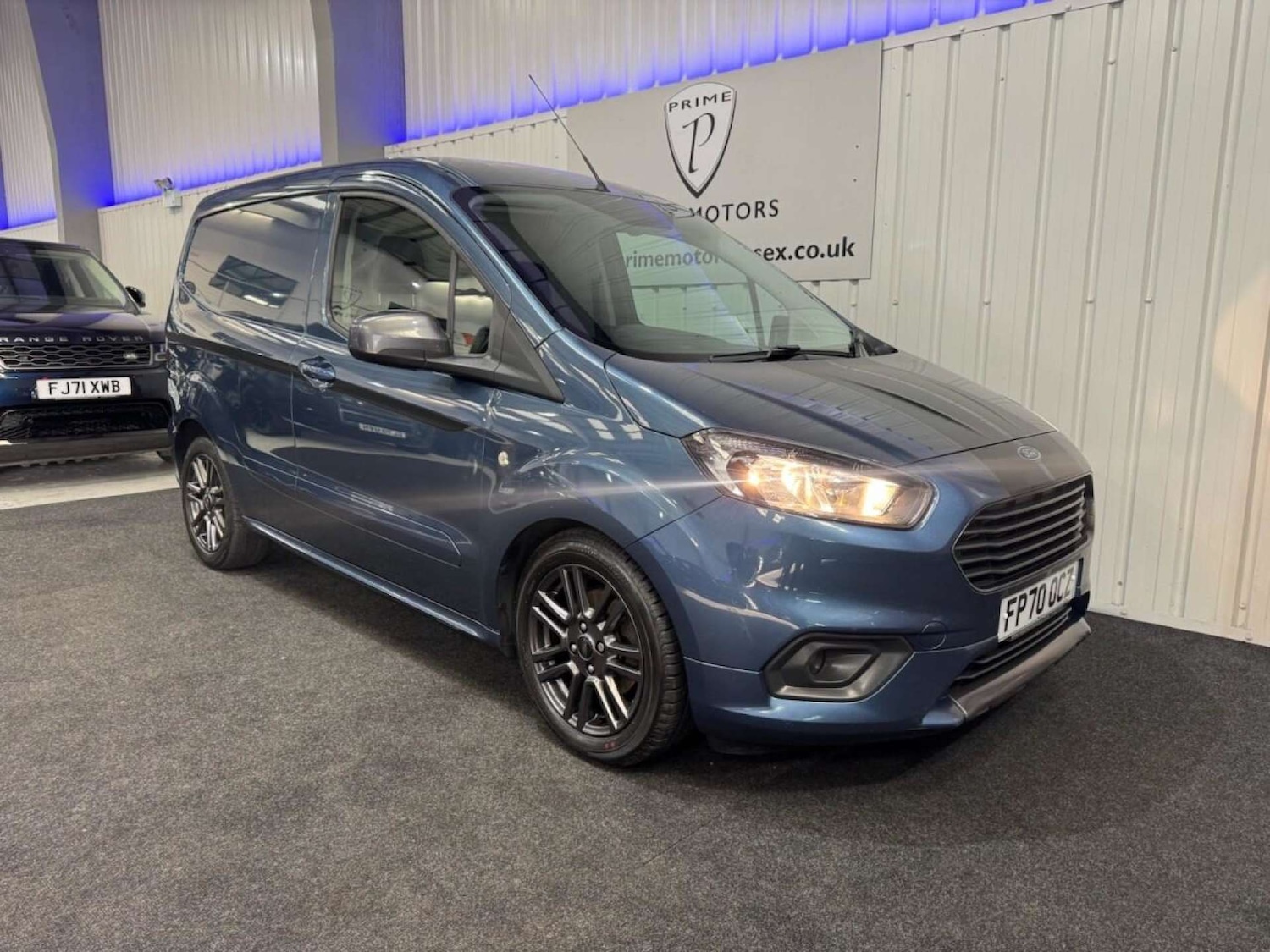 Used Ford Transit Courier 2020 for sale - 76600700: Photo 2