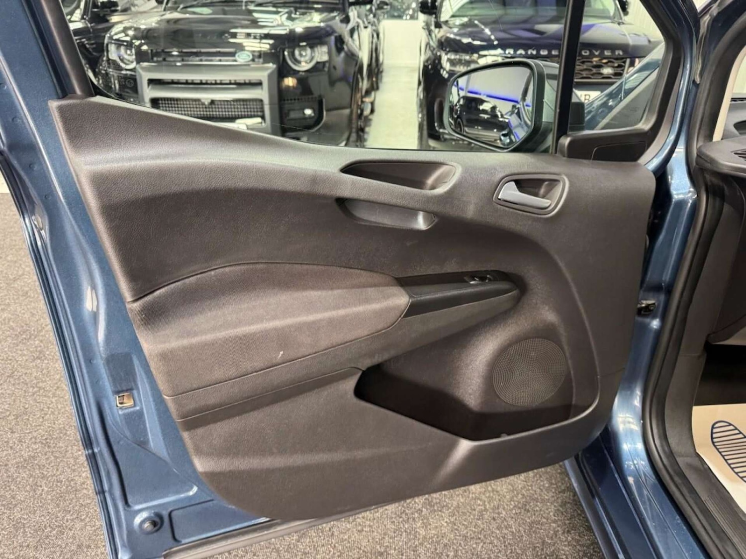 Used Ford Transit Courier 2020 for sale - 76600700: Photo 23