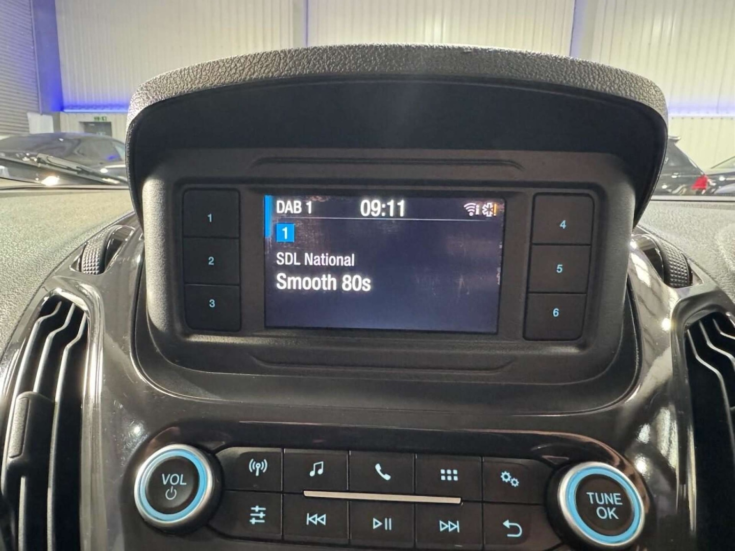 Used Ford Transit Courier 2020 for sale - 76600700: Photo 37